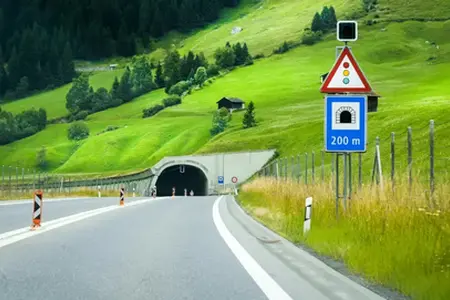 Vinieta pentru autostrada elvețiană 2025