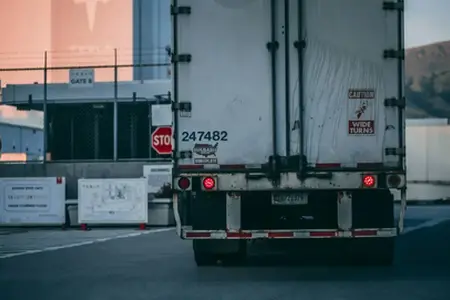Dobra wiadomość dla kierowców: Otwarto kolejny odcinek autostrady na północnym odcinku A0 i na DN2.