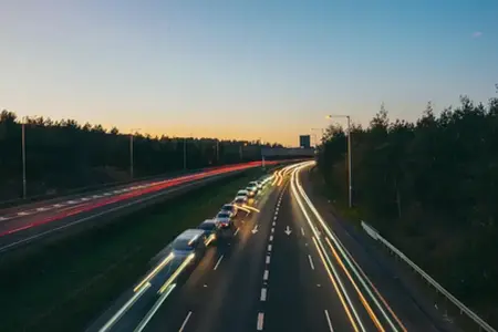 Bucureşti-Craiova prawie w całości po autostradzie i drodze ekspresowej: Ministerstwo Transportu oddało do użytku kolejne 20 km. W sumie z 121 km można poruszać się na 92 km. Jutro zostanie otwarty kolejny odcinek.