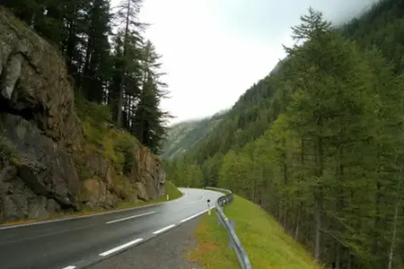 Nowe autostrady przed świętami: zobacz, które odcinki dróg otwierają się dla kierowców