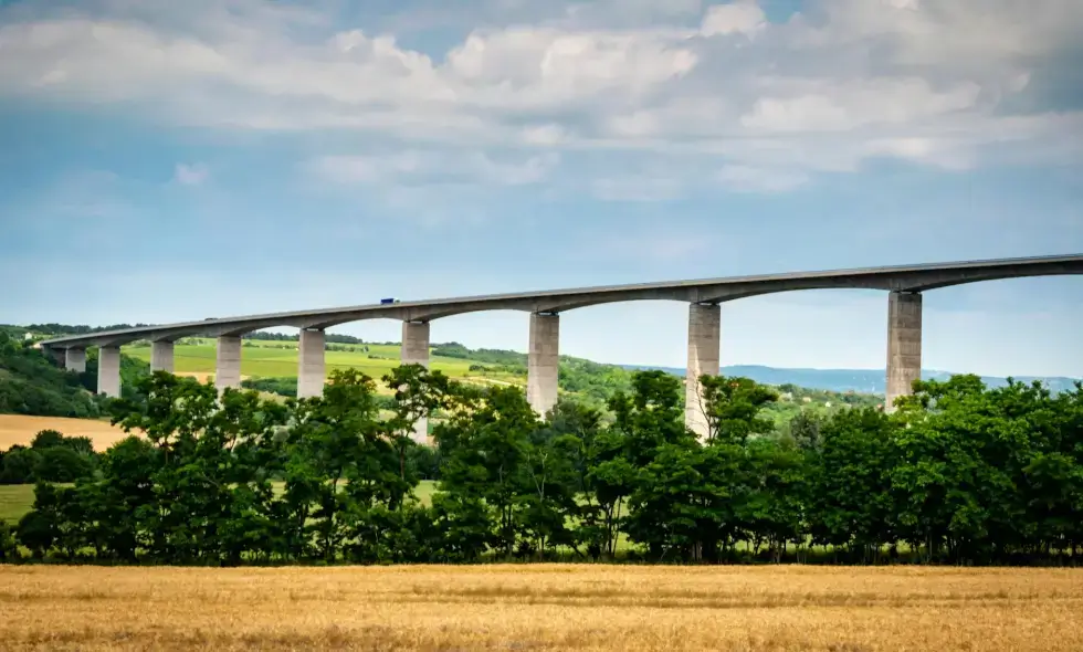 Vignettes d'autoroute en Hongrie : Comment et pourquoi les acheter ?
