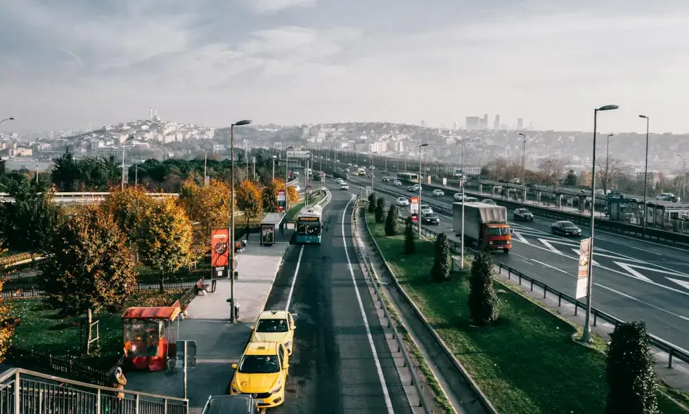 Traficul rutier slovac: Avantajele achiziționării online a vignetelor.